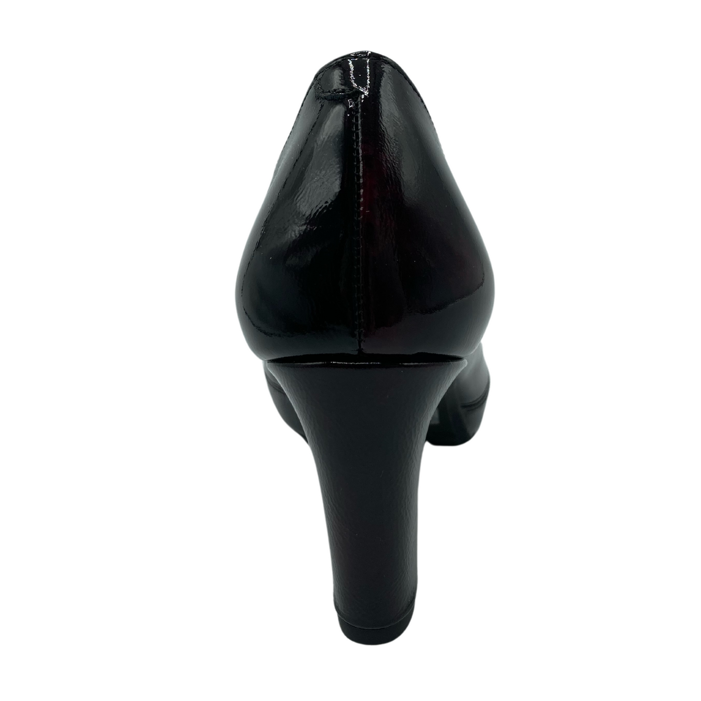Back view of patent leather pump with patent leather heel