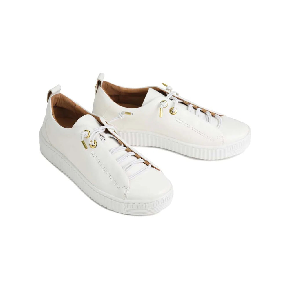 EOS Jool Sneaker