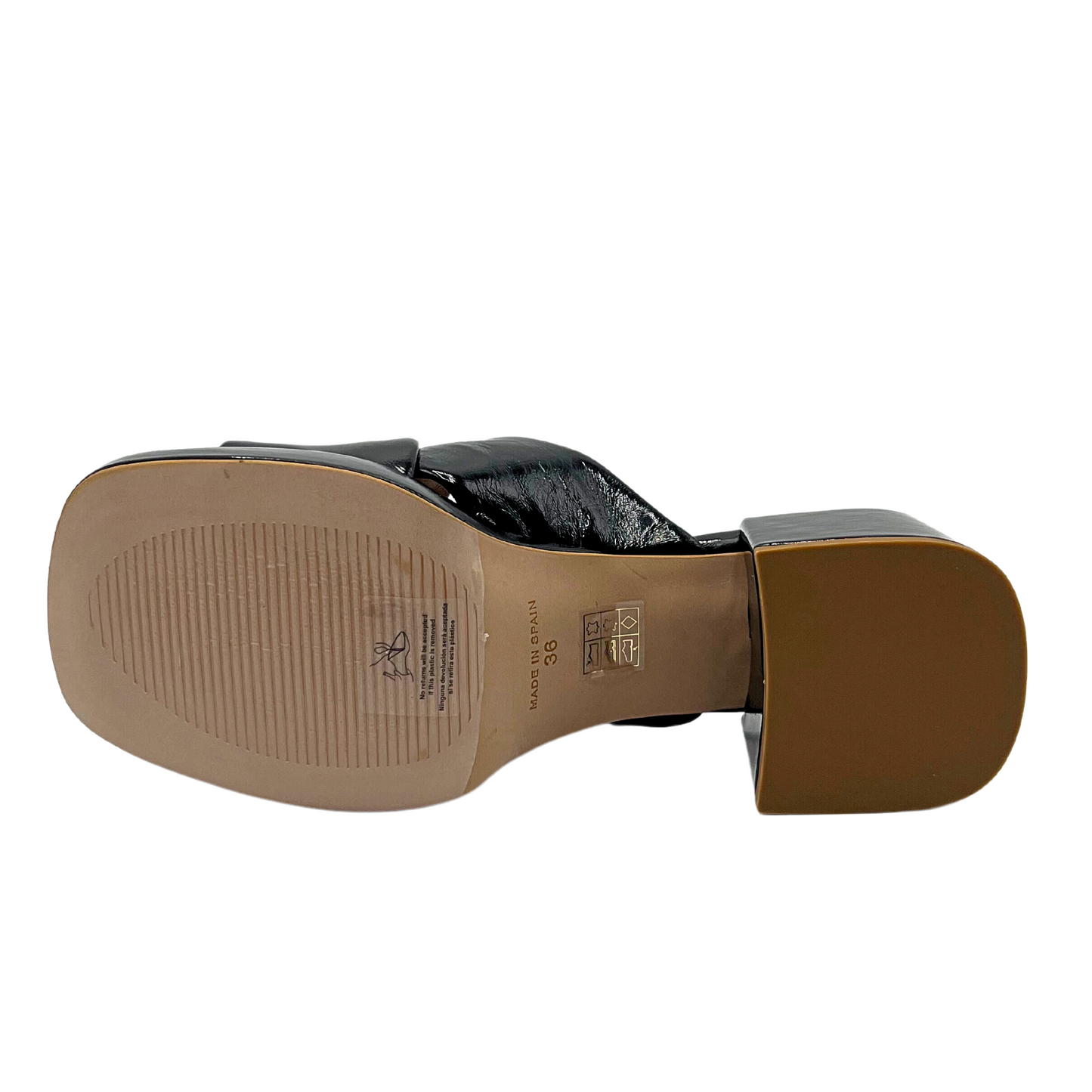Bottom/sole view of Angel Alarcon Muses mule in black patent. Sole has some ridges in forefoot for better grip.