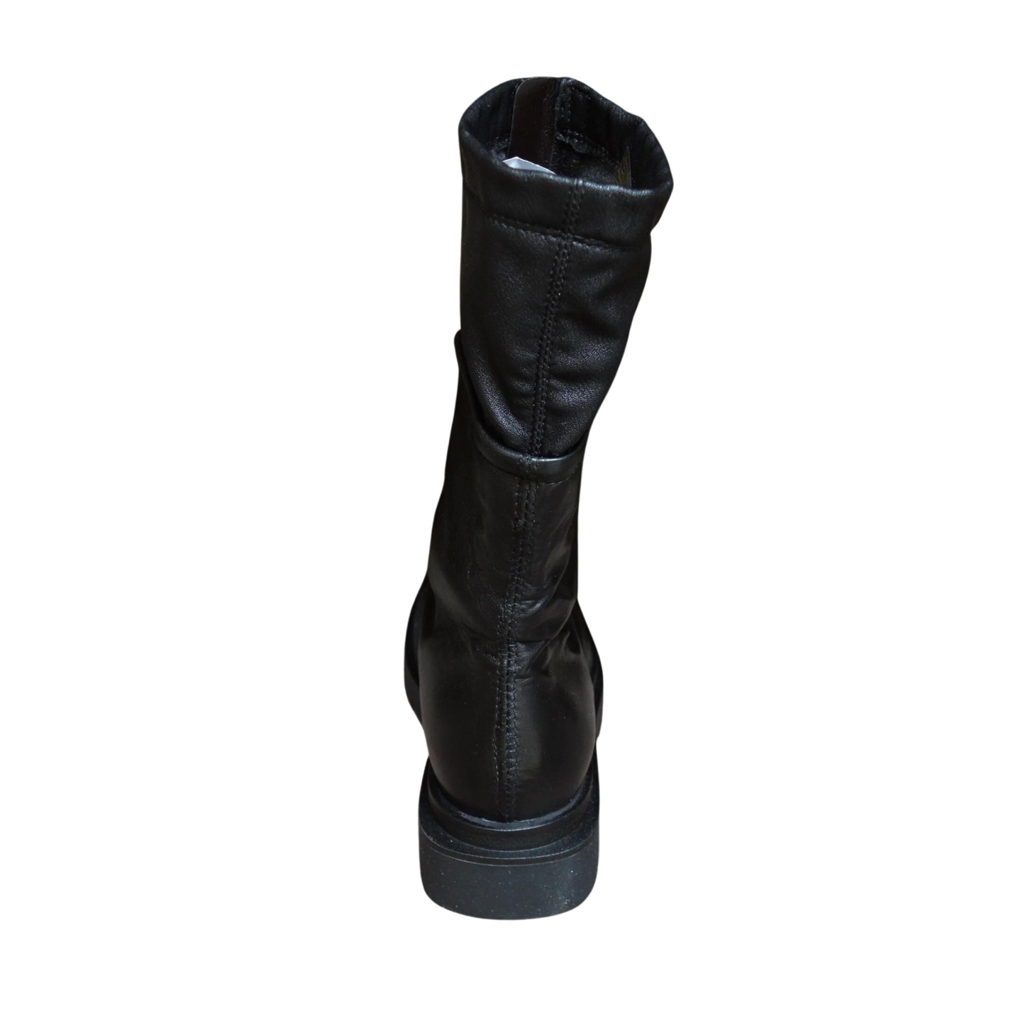 Rear profile of the Mjus Lucca Boot in the colour Black.