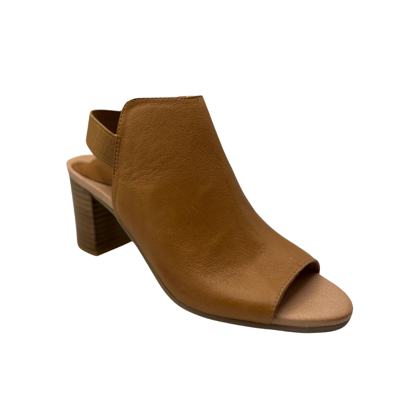 Django & Juliette Sapir sandal in tan.