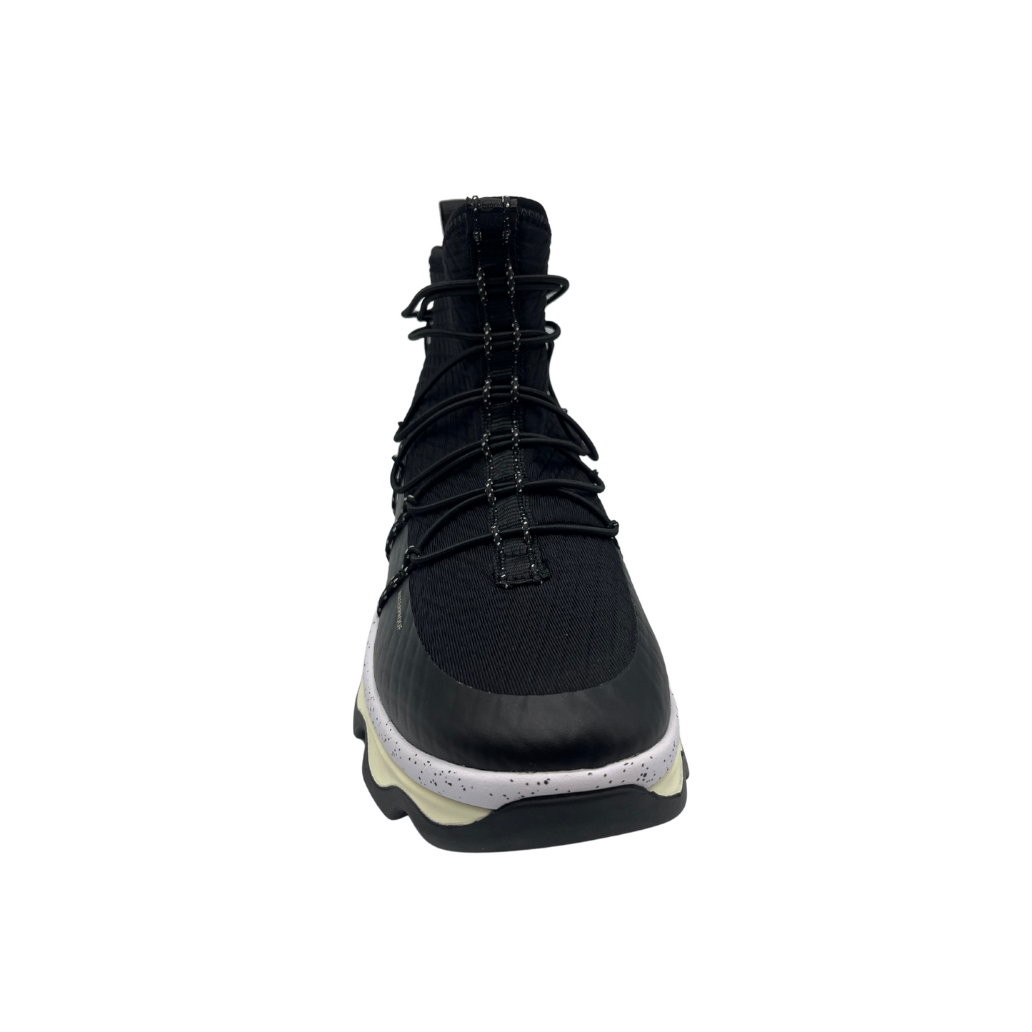 Front view of a the Plushwave boot in black. Toggle lacing system is show across the front of the boot.
