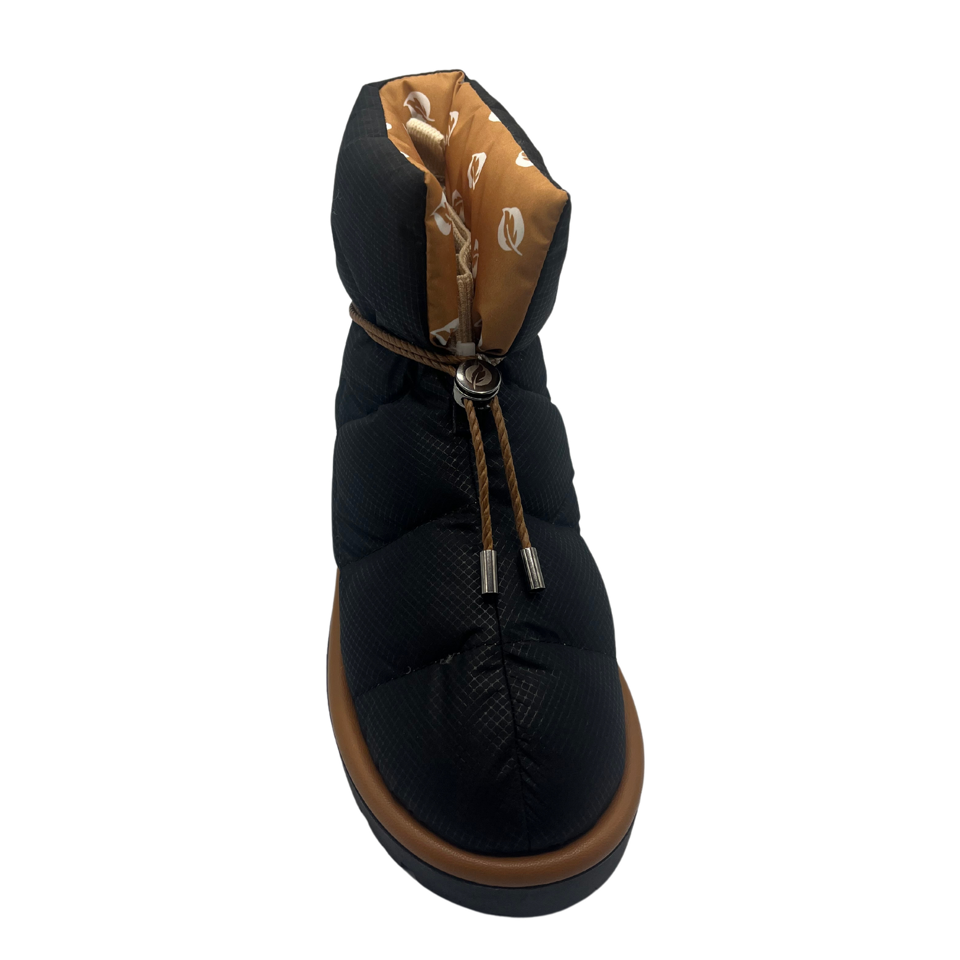 Top view of black puffer short boot with rounded toe