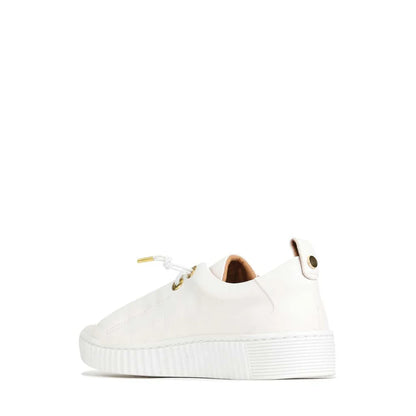 EOS Jool Sneaker