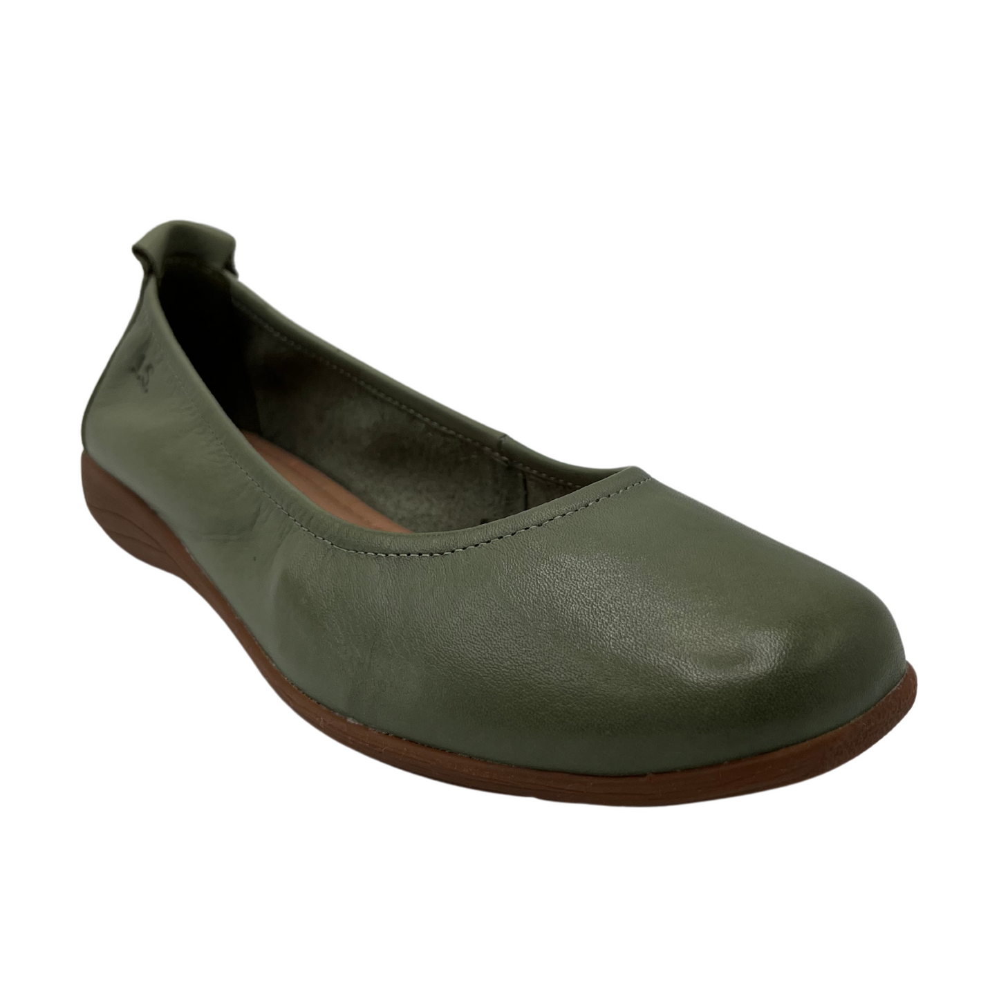 45 degree angled view of mint leather ballet flat with rubber outsole