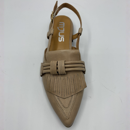 Beige sandal with a bow detail on a white background