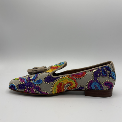 Left view of a colourful loafer