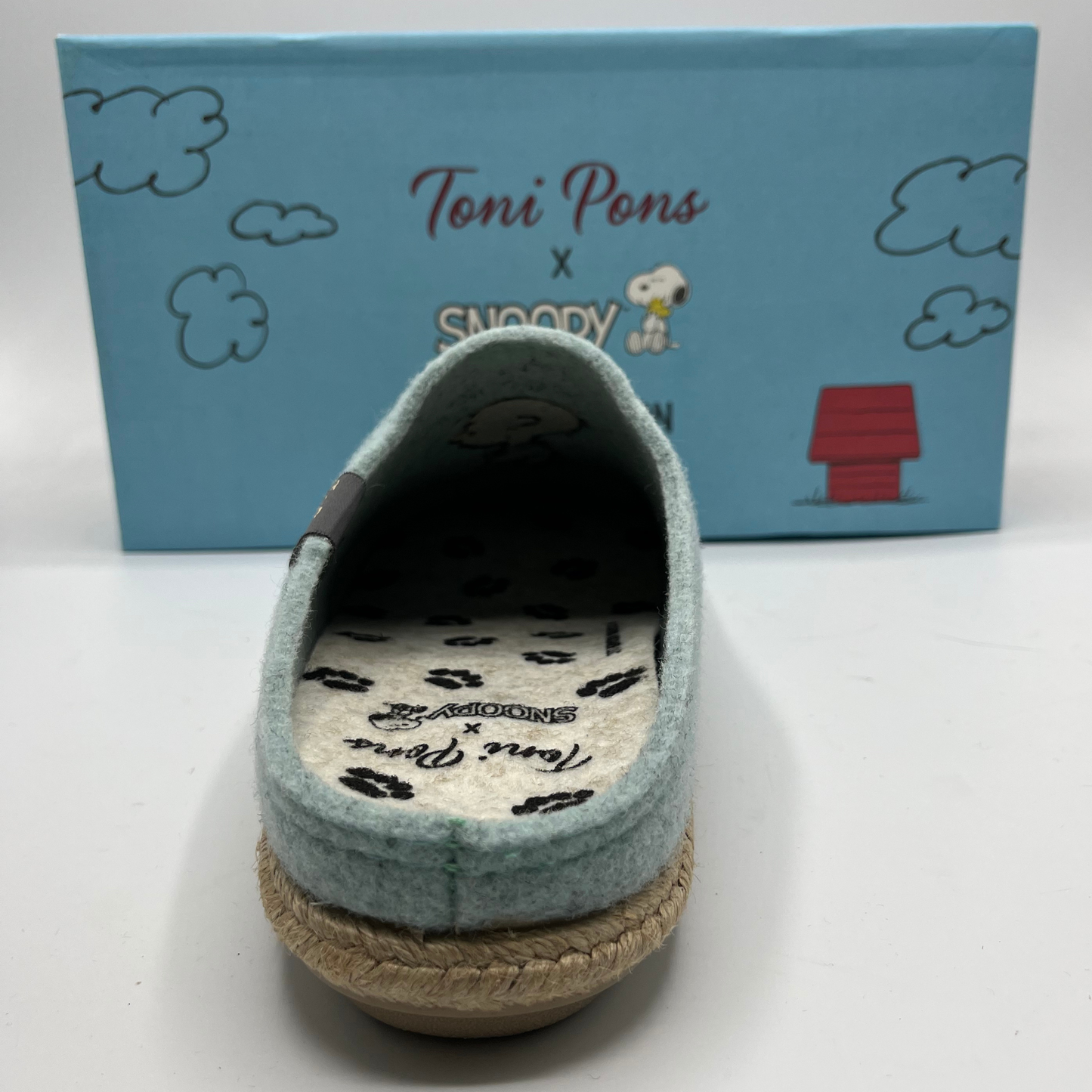 Toni Pons x Snoopy slipper on a white background