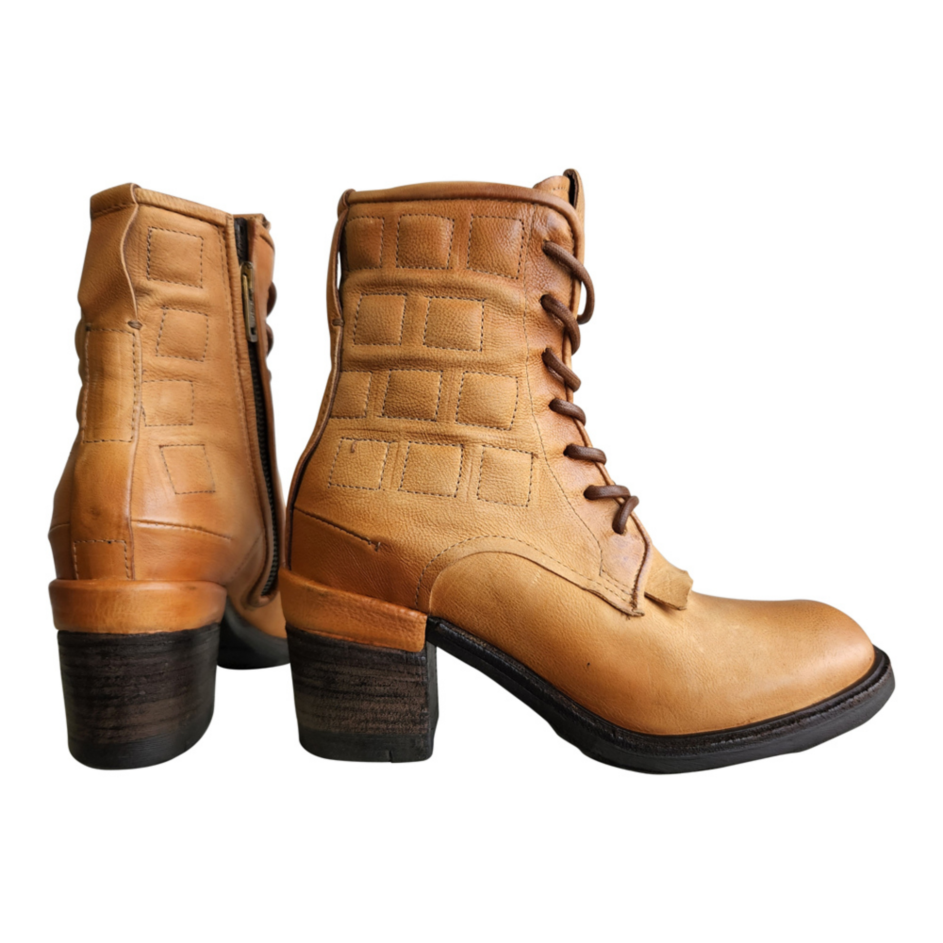 Front and rear profiles of a pair of A.S. 98 Florence Boots in the colour Nacho.