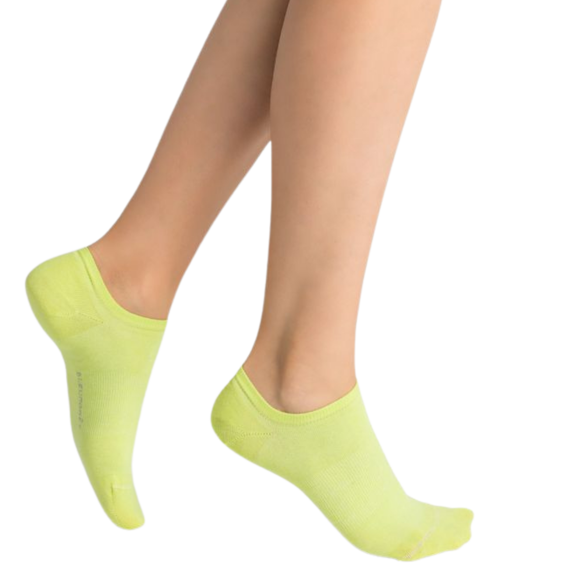 A pair of low cut ankle height socks in the colour lemon is pictured.