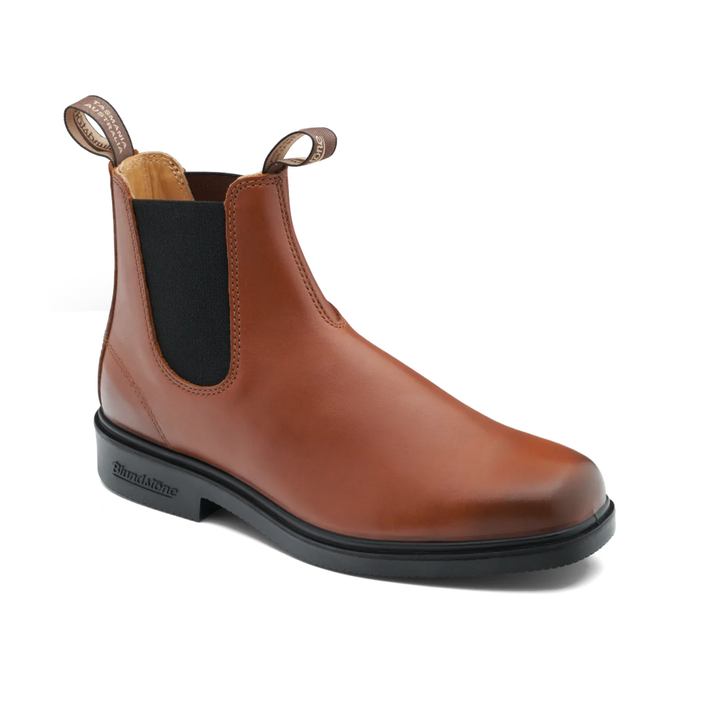 Front angled profile of the Blundstones Cognac Dress Boots 2244.