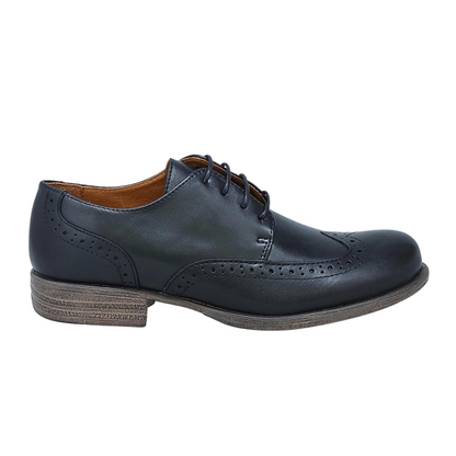 Right side profile of the Miz Mooz Luther Shoe in the colour Black.