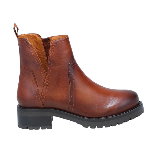 Right side profile of the Miz Mooz Poolie Boot in the colour Brandy.