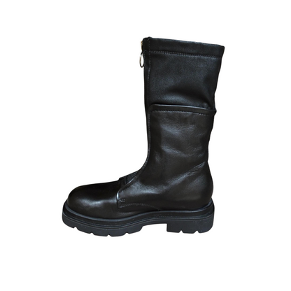 Left side profile of the Mjus Lucca Boot in the colour Black.