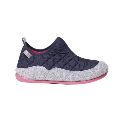 Side profile of the Toni Pons Mare Slipper in the colour Navy.