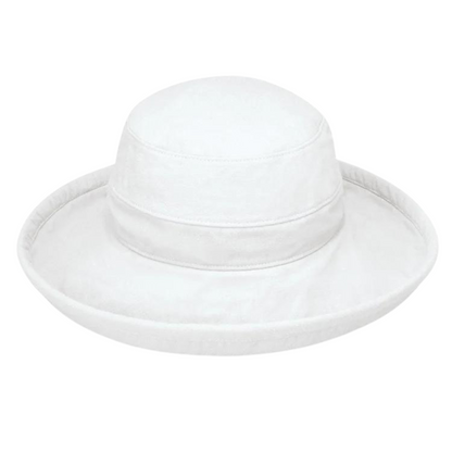 White hat pictured from the front featuring a turned up brim and uniform coloured band in the centre that is emphasized with stitch detail.